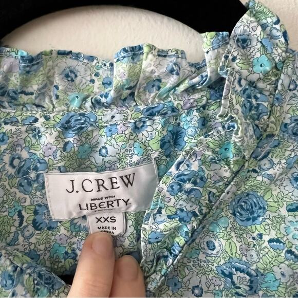 J. Crew Puff-Sleeve Top in Liberty Amelie Floral Print - Picture 9 of 10